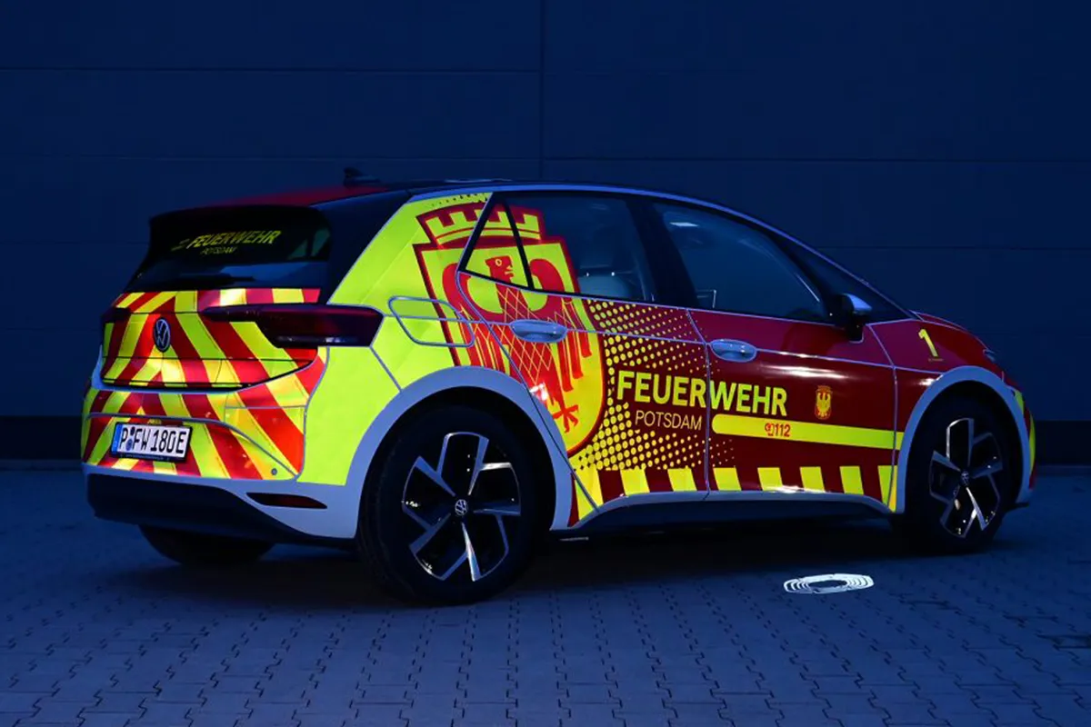 Neues Corporate Design der Feuerwehr Potsdam Neues Corporate Design der Feuerwehr Potsdam